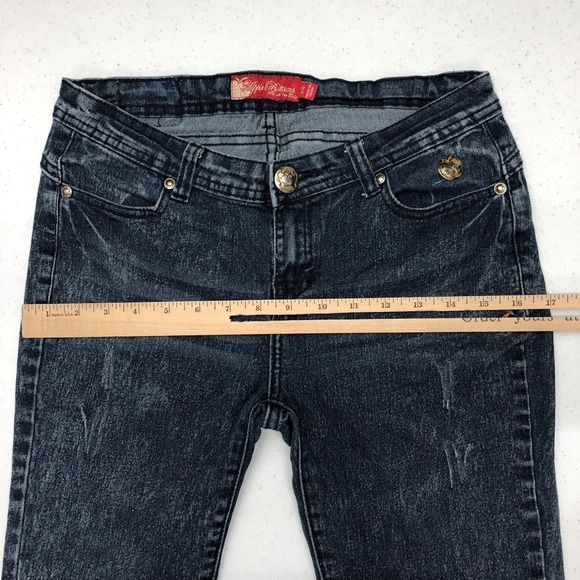 Apple Bottoms Jeans Womens 7/28 Blue Stretch Embroidered Capri Pockets Denim Day - Picture 9 of 13